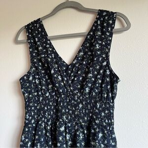 Derek Heart Junior Women's Size Medium Navy Blue Floral V Neck A line Dress